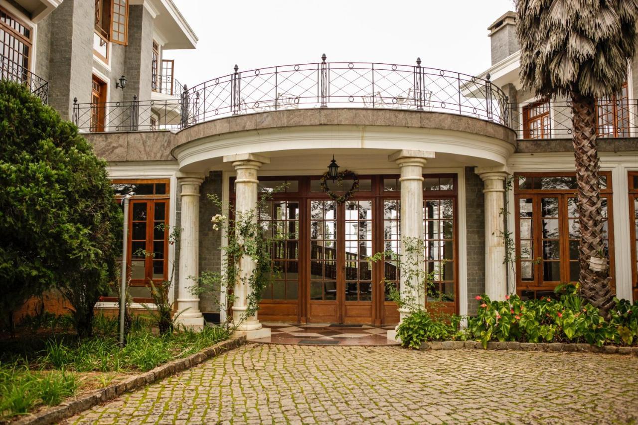 Aroso Paco Hotel بيدرا أزول المظهر الخارجي الصورة Entrance of the villa