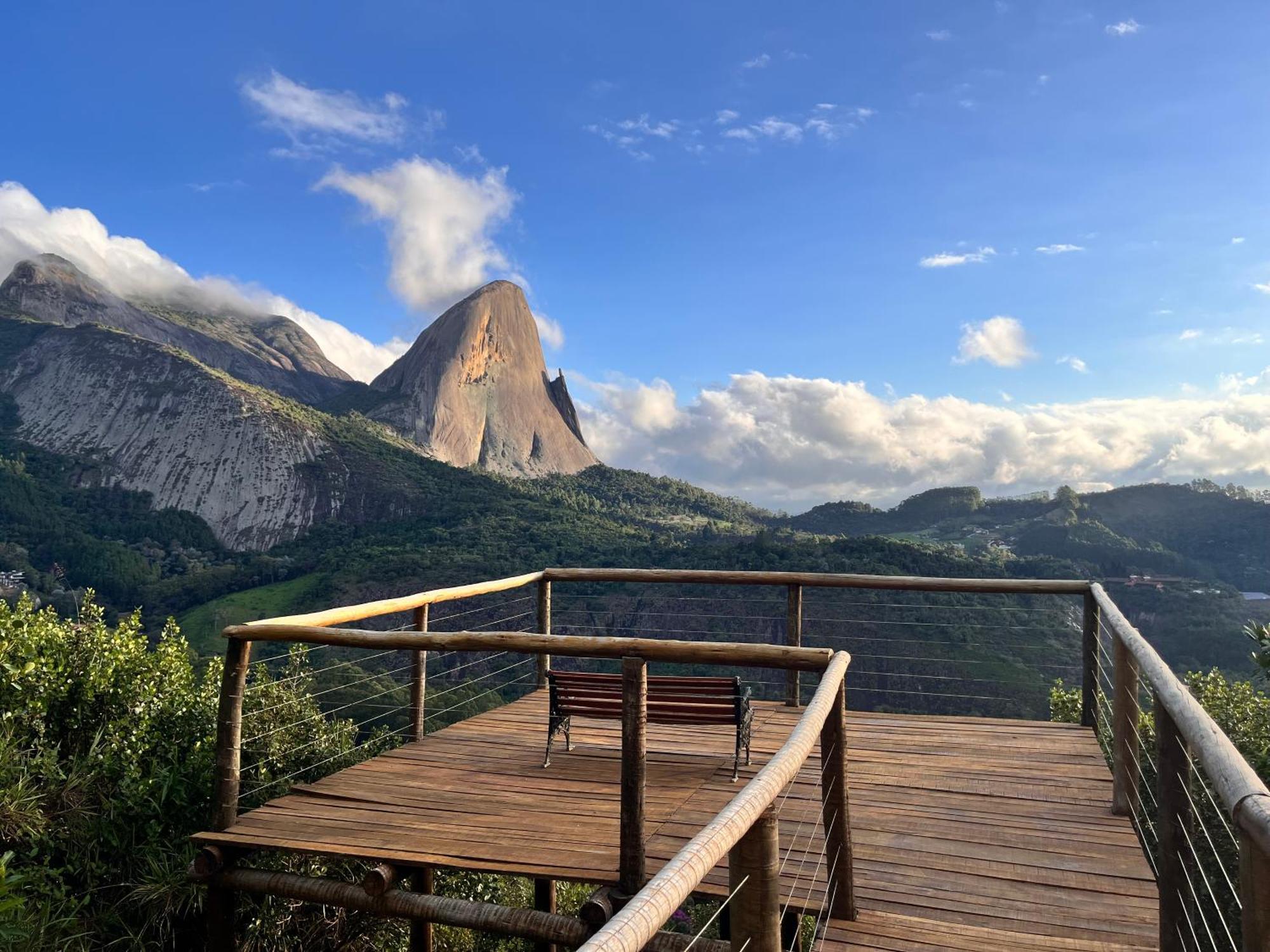 Aroso Paco Hotel بيدرا أزول المظهر الخارجي الصورة View of the mountain from the viewing platform